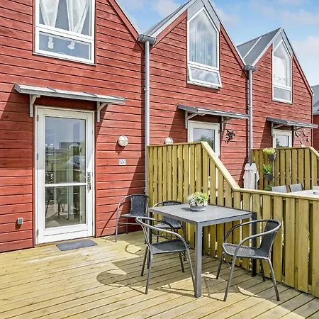 בית נופש Beautiful In Glesborg With House Sea View *