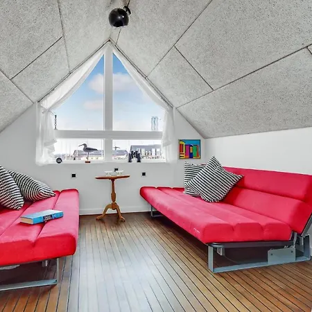 בית נופש Beautiful In Glesborg With House Sea View *