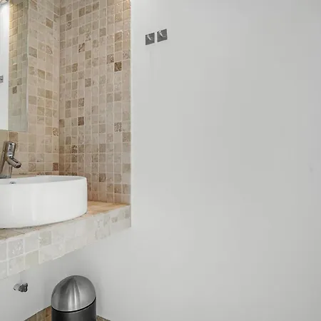 בית נופש Beautiful In Glesborg With House Sea View